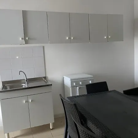 - Zaiana Apartment Peschici